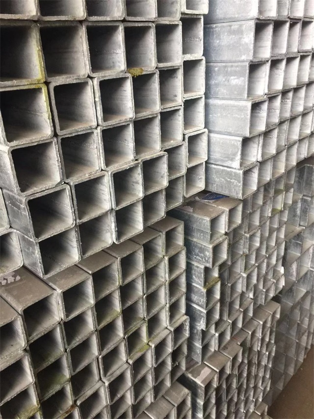 低合金 Q355B 高要高要高要镀锌无缝方管 工程专用无缝高要高要高要镀锌方管 低合金 Q355B 高要高要高要镀锌无缝方管 工程专用无缝高要高要高要镀锌方管